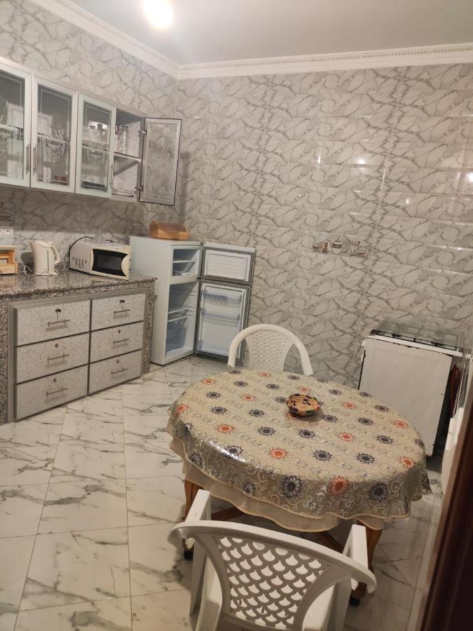 Studio Neuf Proprete Et Hygiene Irreprochable Proche Des Bus Ctm - 4 Em Etage Face Terrasse Tanger Eksteriør bilde